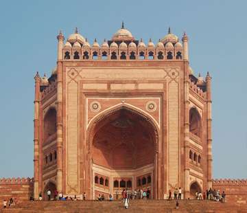 Agra Tour With Taj Mahal and Fatehpur Sikri